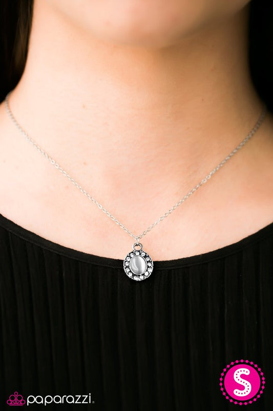 moon-garden-white-p2re-wtxx-135xj