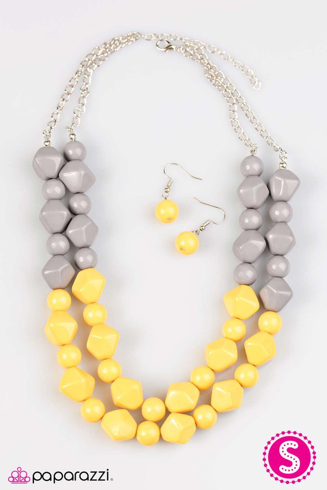 Paparazzi ♥ Here We GALAPAGOS! - Yellow ♥ Necklace