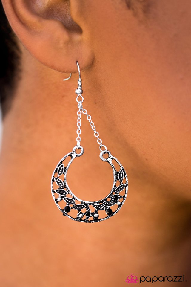 beam-on-black-p5wh-bkxx-080xx