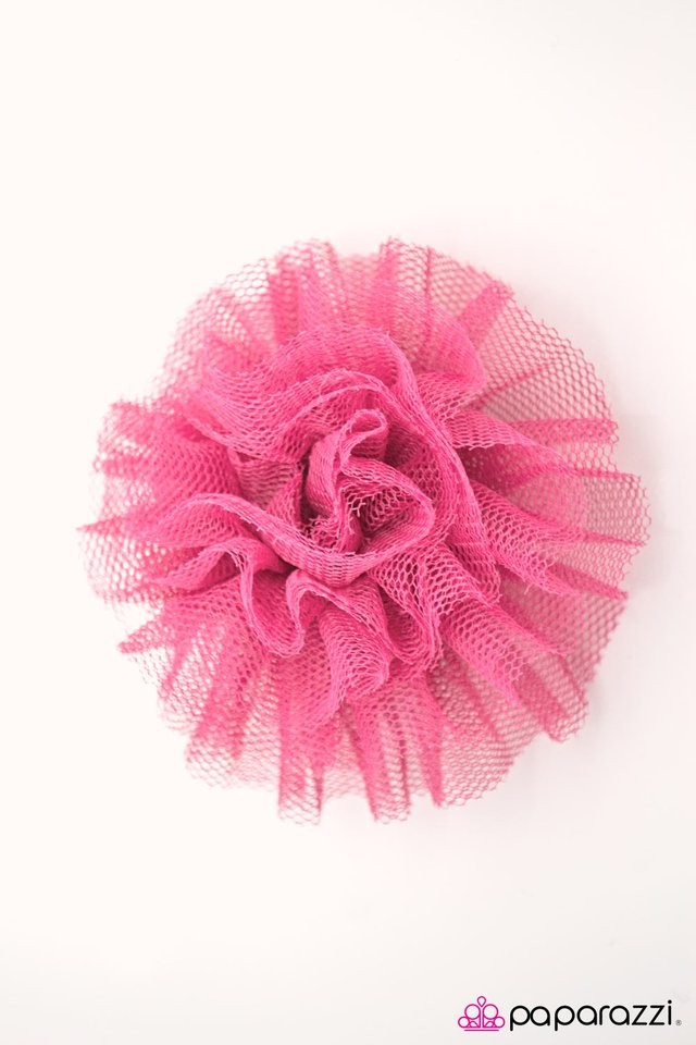 Paparazzi ♥ Nothing But Net - Pink ♥ Hair Clip