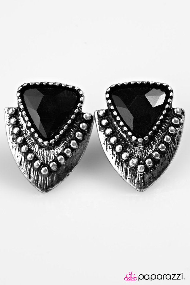Paparazzi ♥ One REFINED Day - Black ♥ Post Earrings