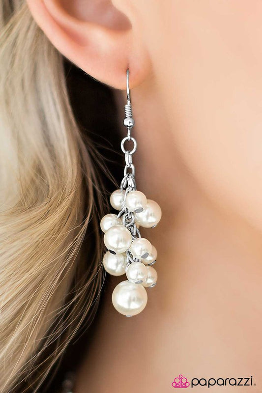 give-me-a-baroque-white-p5re-wtxx-149yg