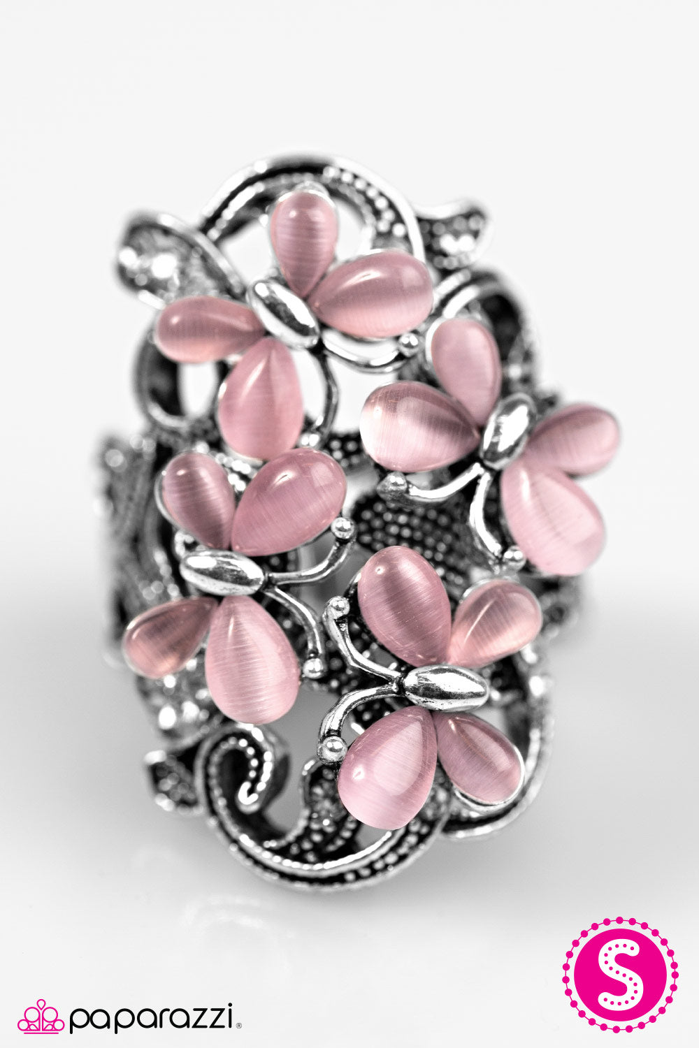 Paparazzi ♥ Blooming Butterflies - Pink ♥  Ring