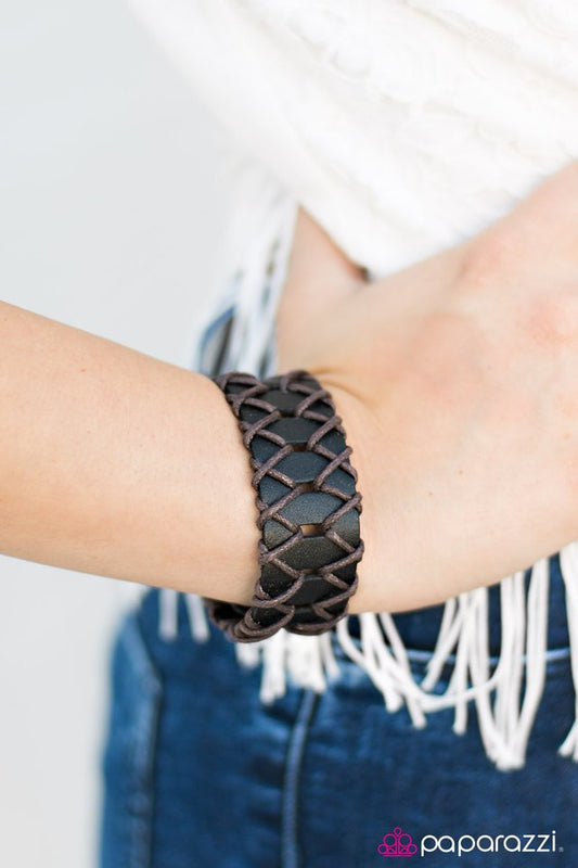 ol-jolly-roger-brown-p9ur-bnxx-075xx