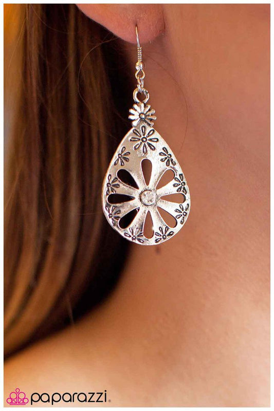 daisy-chain-p5wh-wtxx-001cr