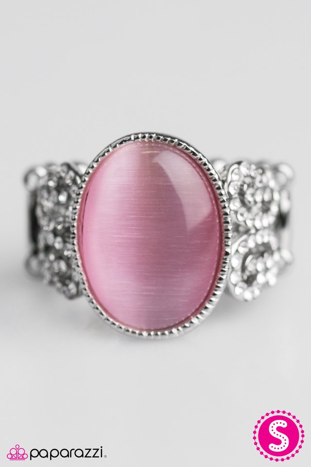 Paparazzi ♥ Your Castle Awaits - Pink ♥ Ring