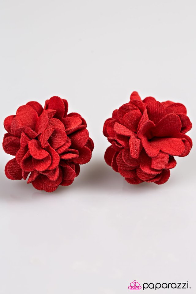 Paparazzi ♥ Let It GROW - Red ♥ Hair Clip