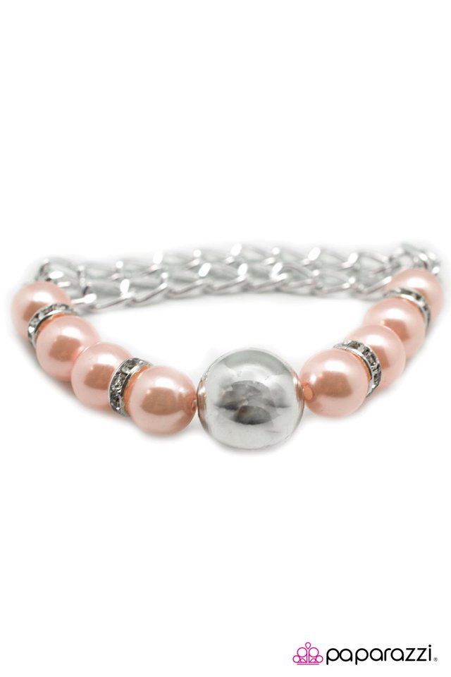 Paparazzi ♥ Prim and Proper - Pink ♥ Bracelet