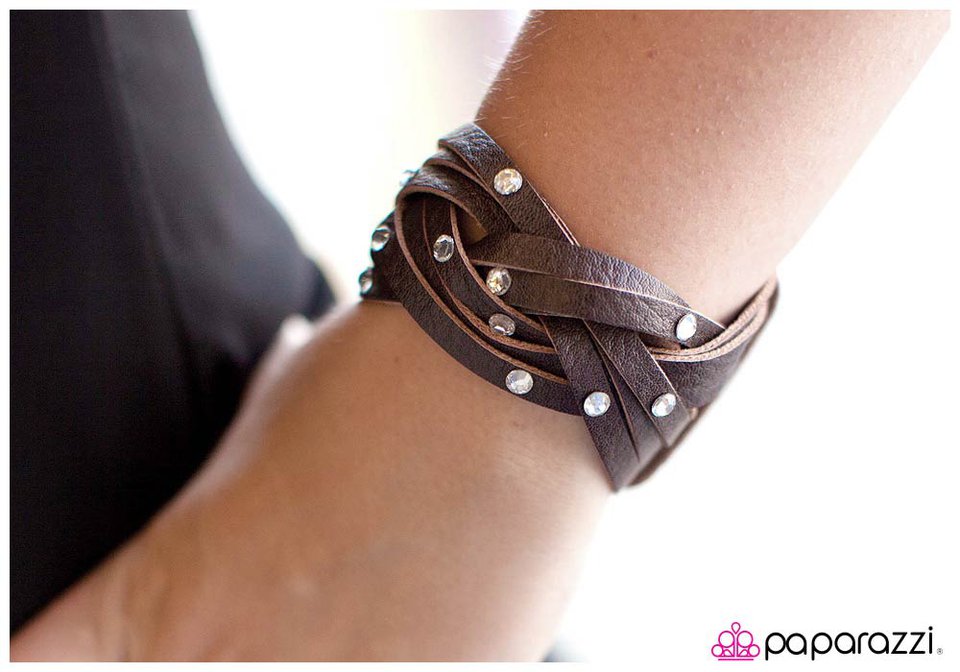 dreamweaver-p9ur-bnxx-001ci