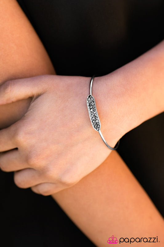 leave-a-little-sparkle-silver-p9da-svxx-077xx