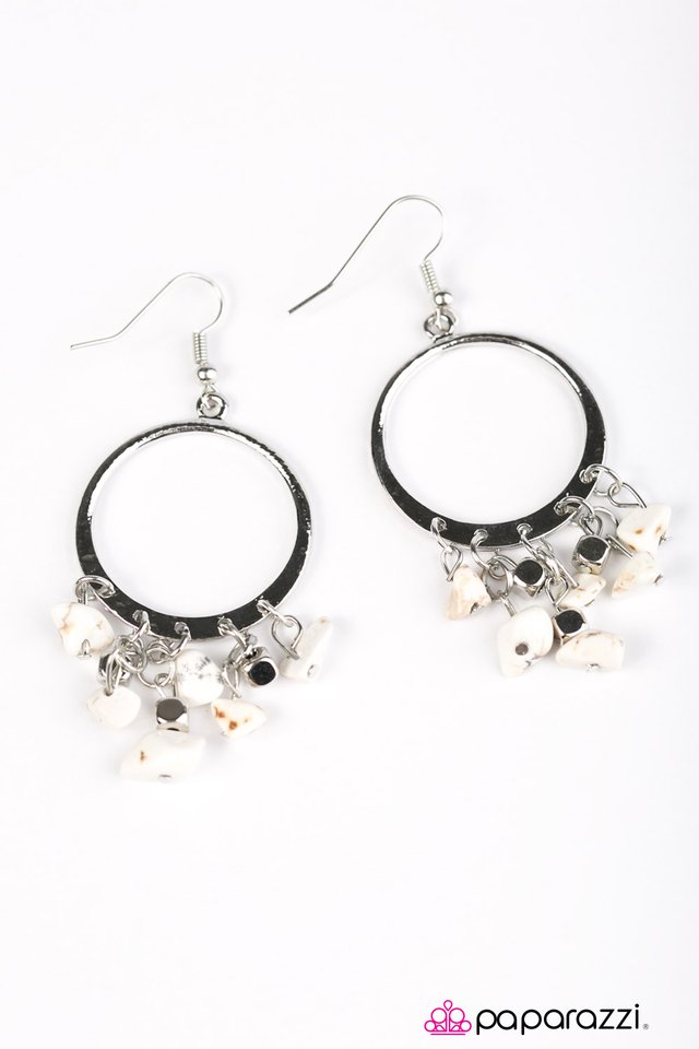 Paparazzi ♥ Ground Control - White ♥ Earrings