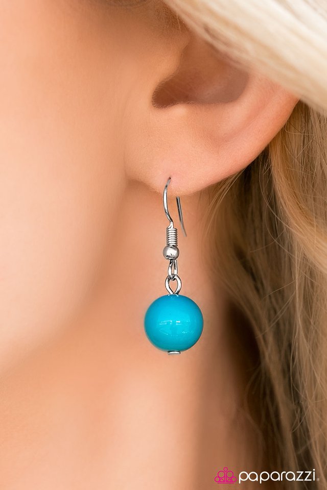 Paparazzi ♥ Sassy and Glassy - Multi ♥ Necklace