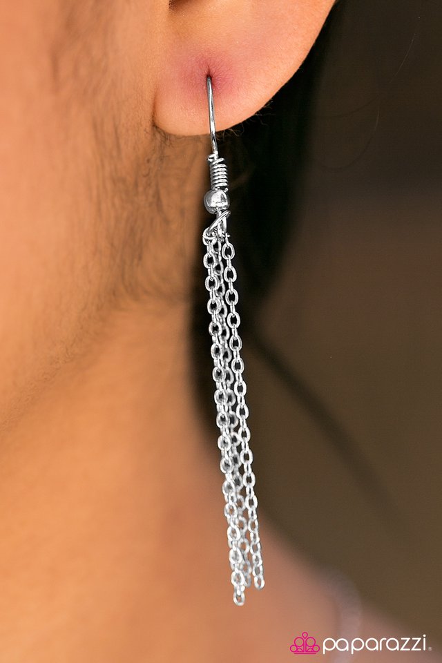 Paparazzi ♥ Deep Waters - Pink ♥ Necklace