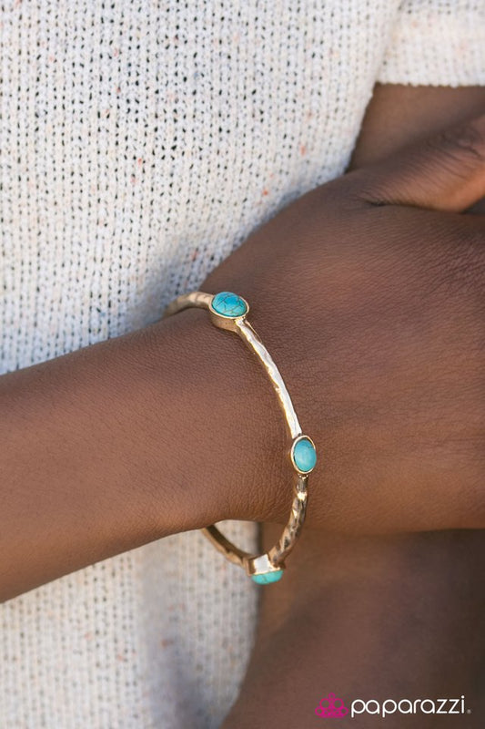 Paparazzi ♥ Its All CREEK To Me - Gold ♥ Bracelet-product_sku