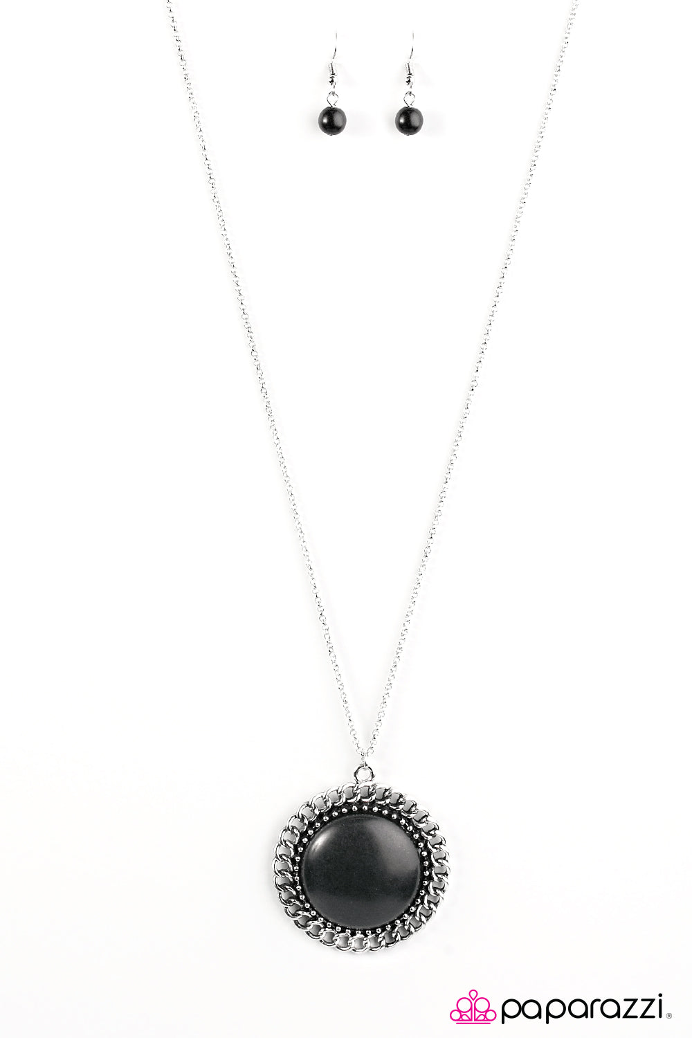Paparazzi ♥ Over The Mountain - Black ♥  Necklace