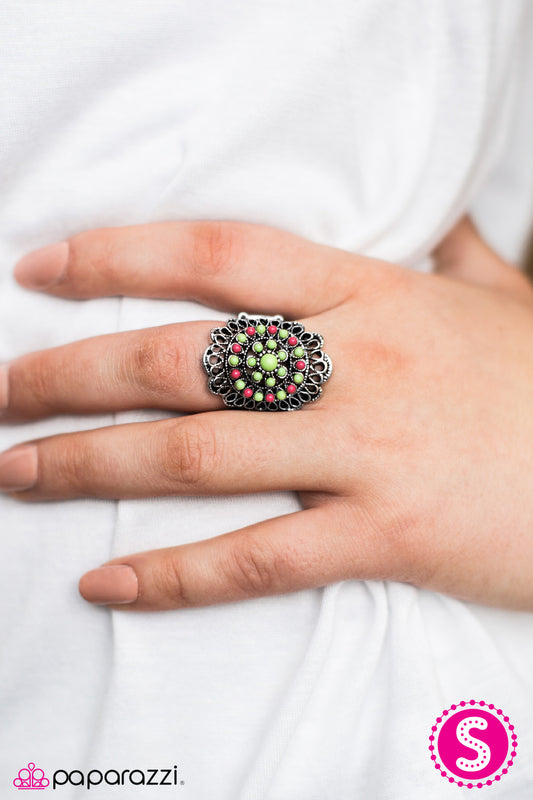 bali-dancer-green-p4wh-grxx-087xx