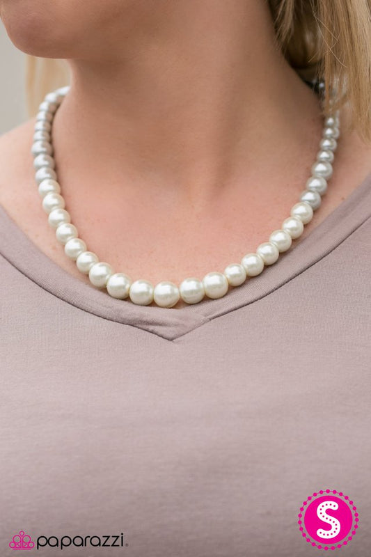 take-me-to-paris-silver-p2re-svxx-128xx