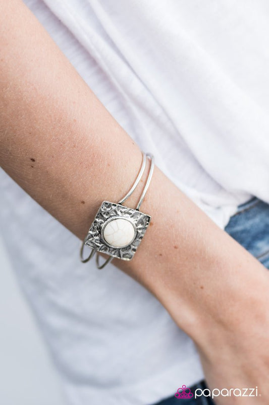 Paparazzi ♥ Creekside Crossing - White ♥ Bracelet-product_sku