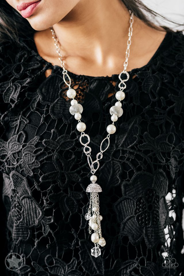 Paparazzi - Casablanca Chic - White Necklace – Jen's Fab Fashions