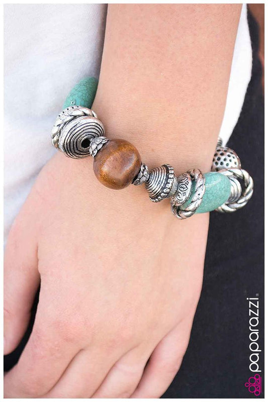 turquoise-and-brown-beads-blockbuster-bracelet-p9se-bnbl-011xx