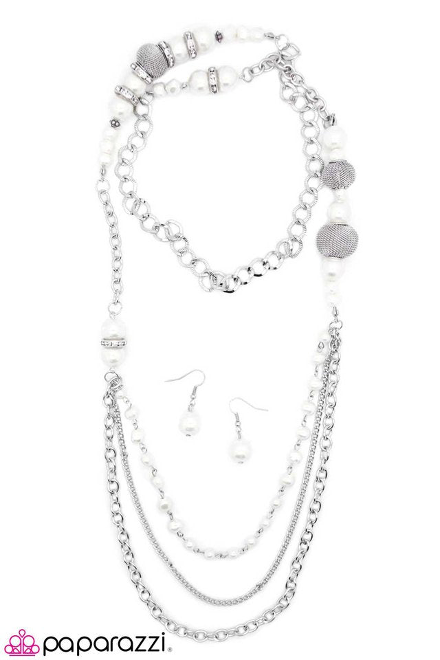 Paparazzi ♥ Enmeshed In Elegance - White ♥ Necklace