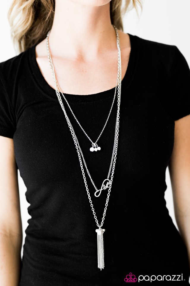 never-lose-hope-white-p2wh-wtxx-143xx