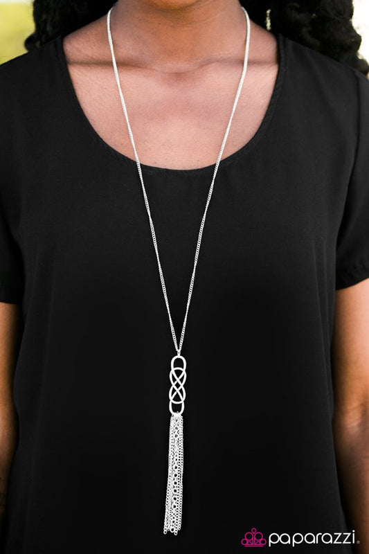 measured-by-moments-silver-p2re-svxx-132xx