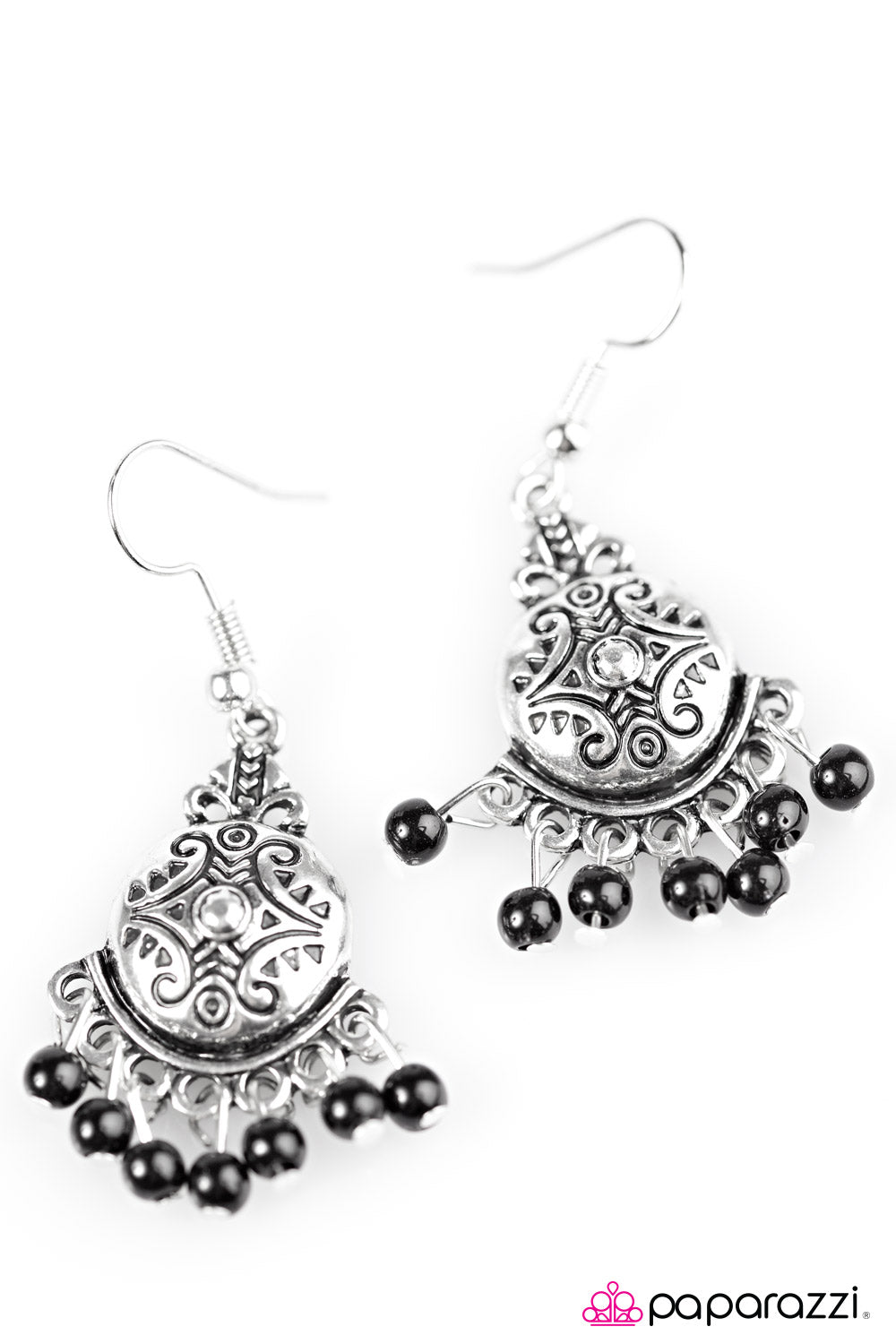 Paparazzi ♥ Did You Catch That? - Black ♥  Earrings