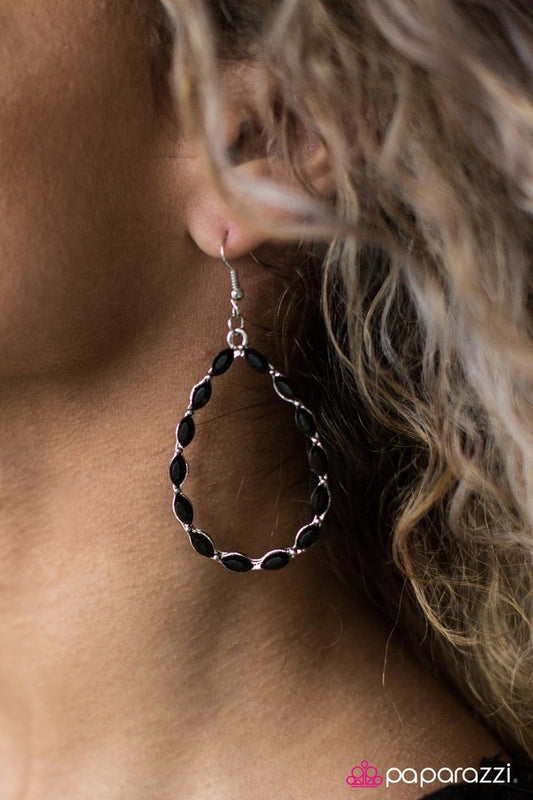 sometimes,-all-you-need-is-color-black-p5wh-bkxx-090xx