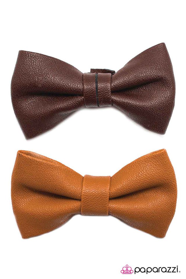 Paparazzi ♥ Double Trouble - Brown ♥ Hair Clip