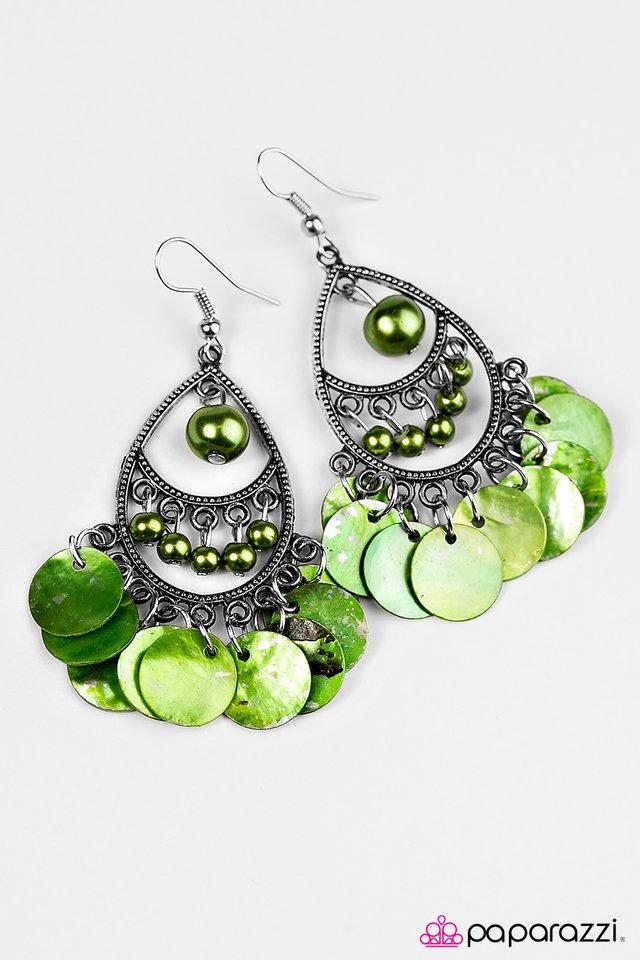 Paparazzi ♥ At Sea Level - Green ♥ Earrings
