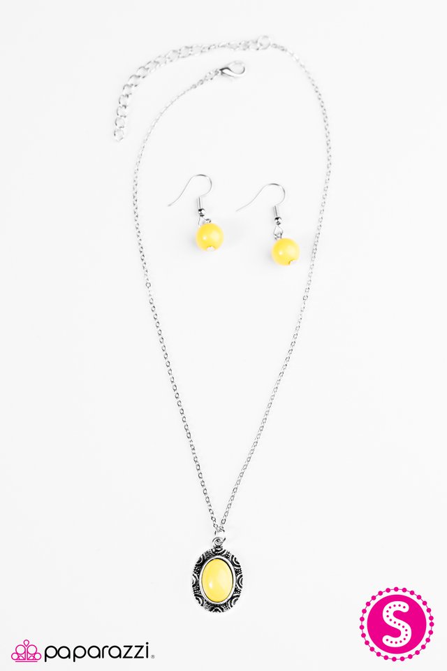 Paparazzi ♥ Create Your Own Sunshine ♥ Necklace