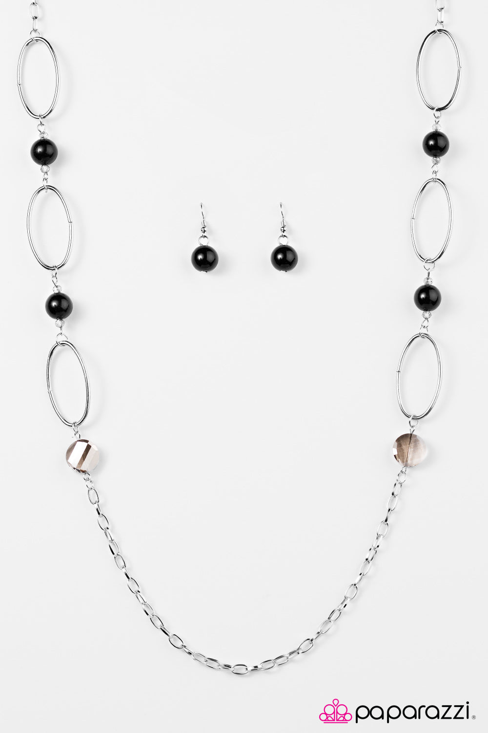 Paparazzi ♥ A Role To SHINE For - Black ♥  Necklace