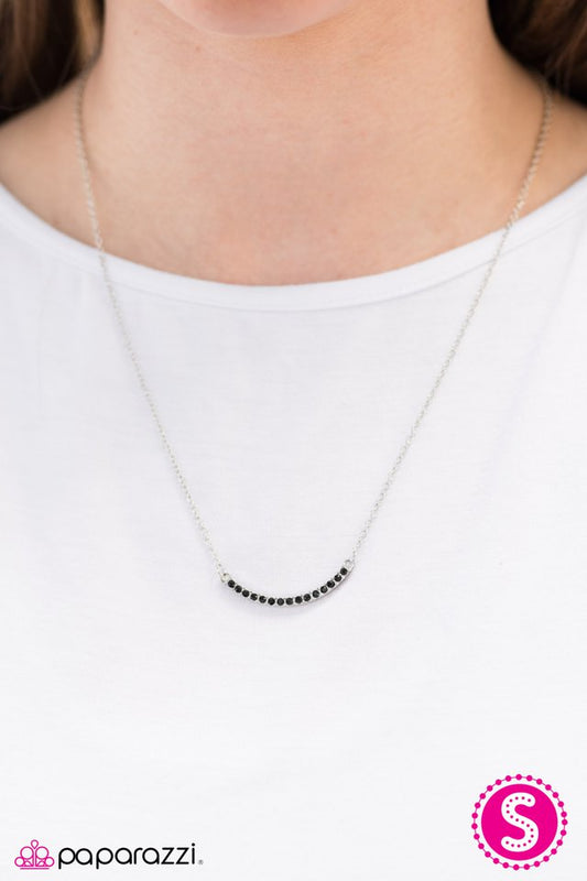 Paparazzi ♥ Divas Night Out - Black ♥ Necklace-product_sku