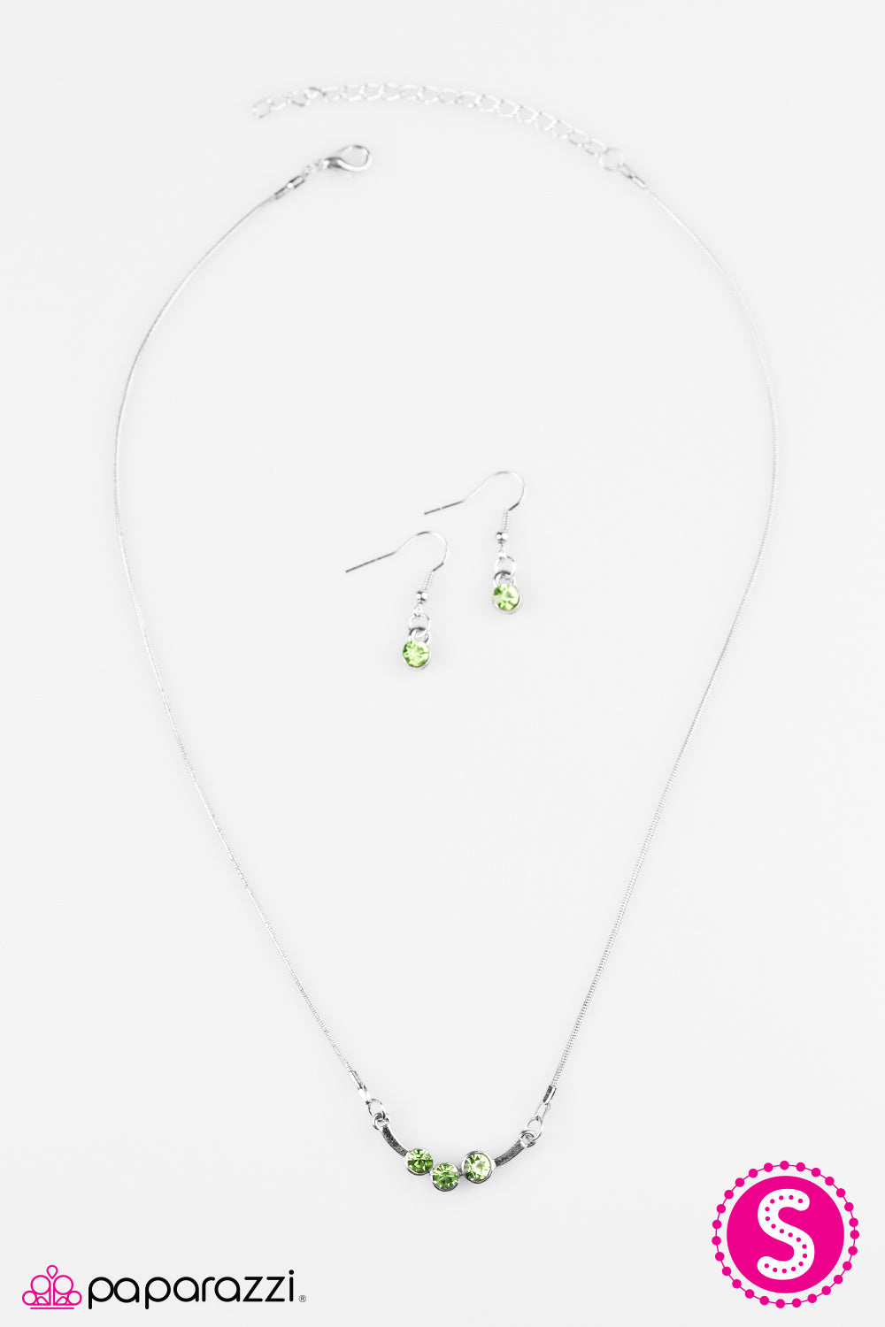 Paparazzi ♥ Lucky Stars - Green ♥  Necklace