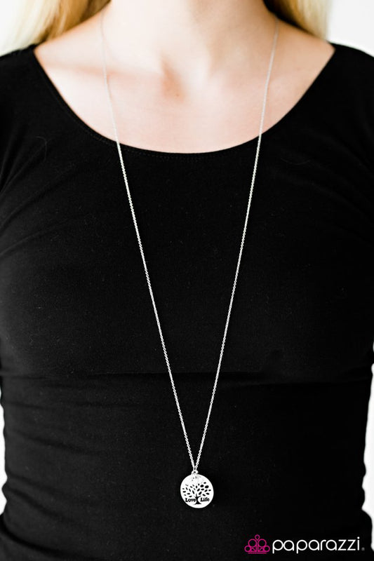 life-is-lovely-white-p2wh-wtxx-146xx