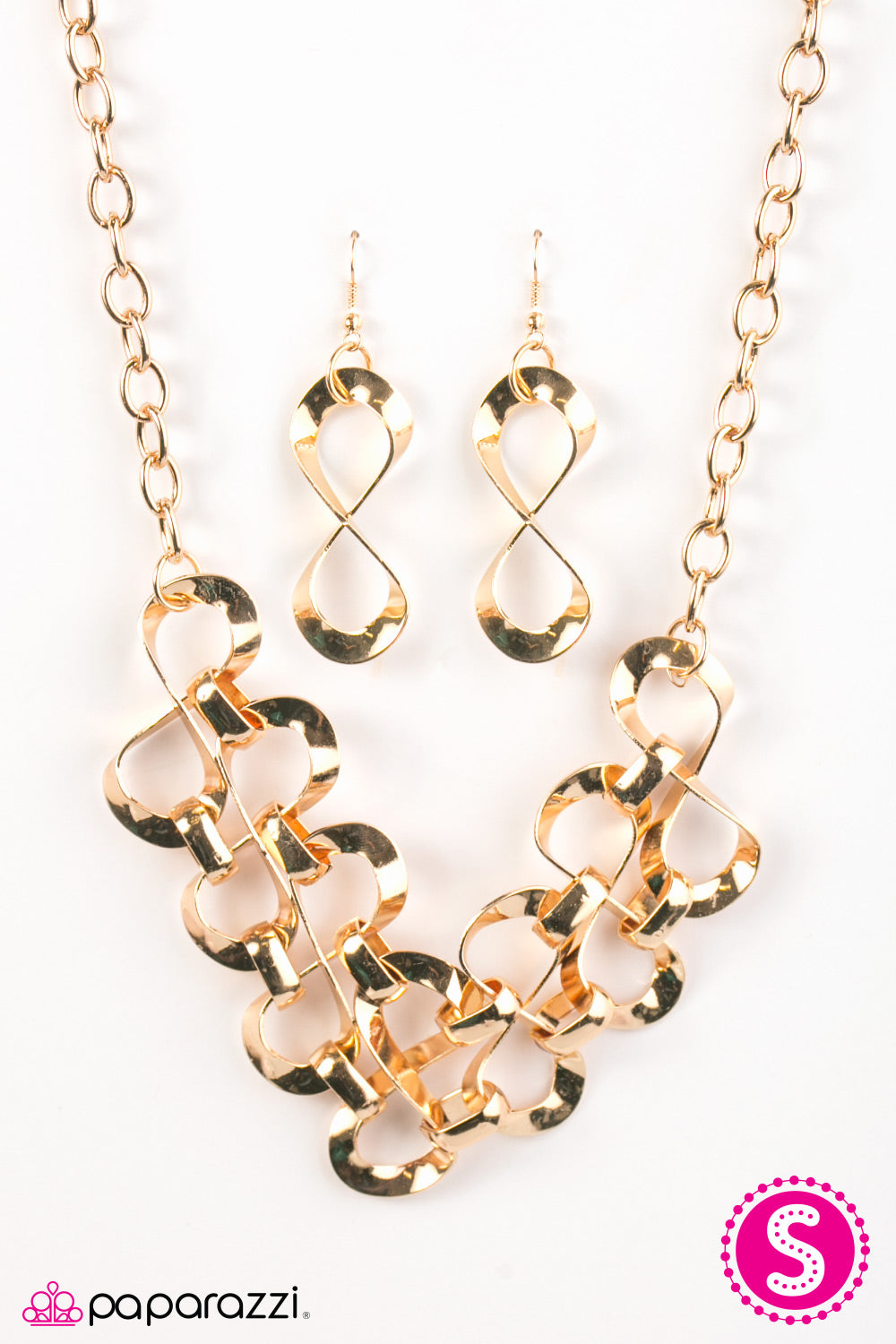 Paparazzi ♥ Work, Play, and Slay - Gold ♥  Necklace