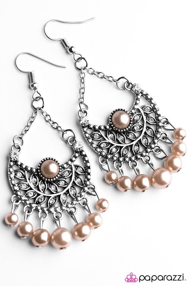 Paparazzi ♥ Opulent Orchards - Brown ♥ Earrings