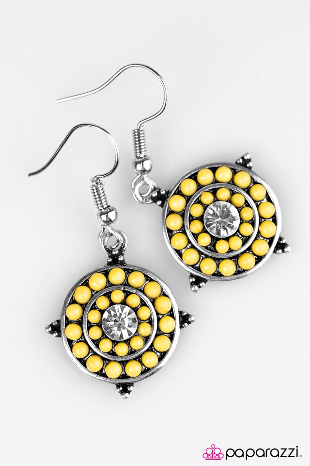 Paparazzi ♥ One Step Closer To Summer - Yellow ♥ Earrings-product_sku