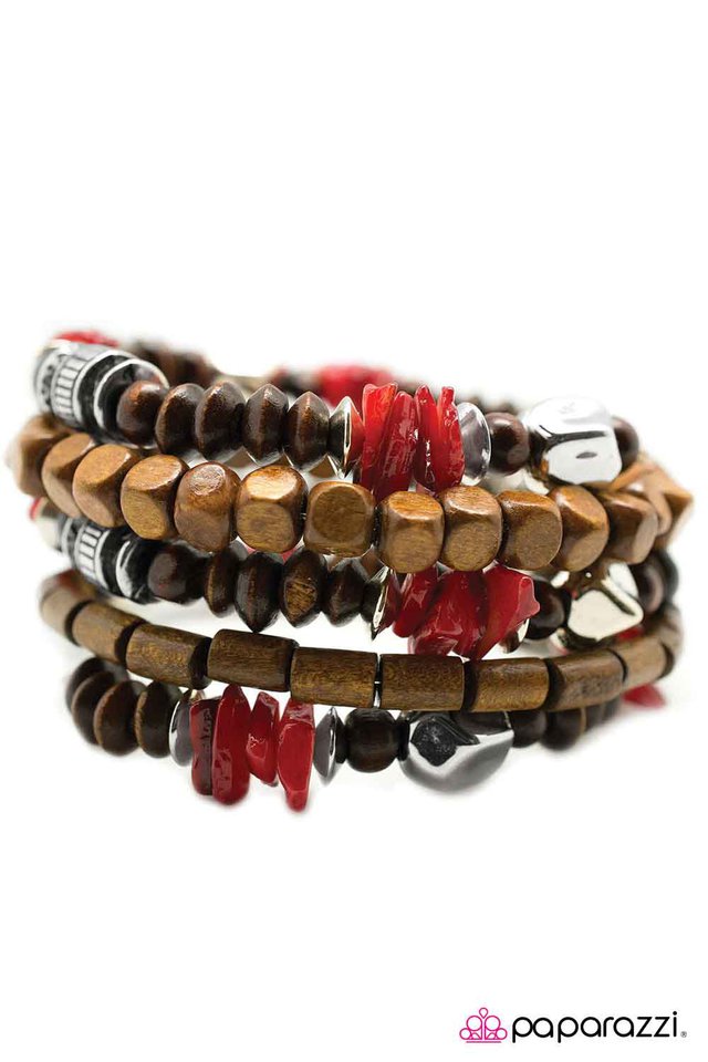 Paparazzi ♥ Phoenix Rising - Red ♥ Bracelet