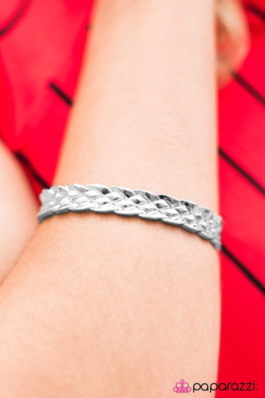 spirit-animal-silver-p9da-svxx-085xx