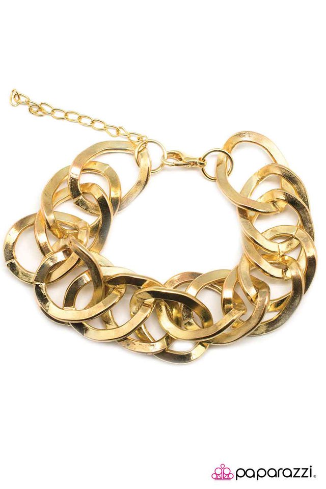 Paparazzi ♥ Prima Donna - Gold ♥ Bracelet