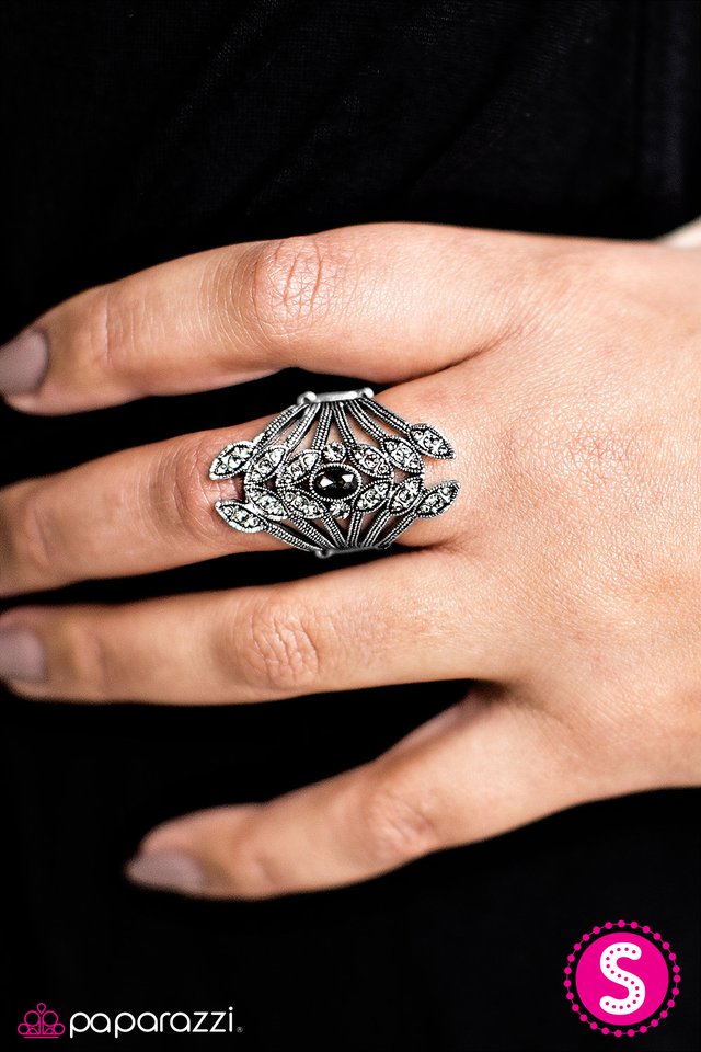 garden-retreat-silver-p4re-svxx-068xx