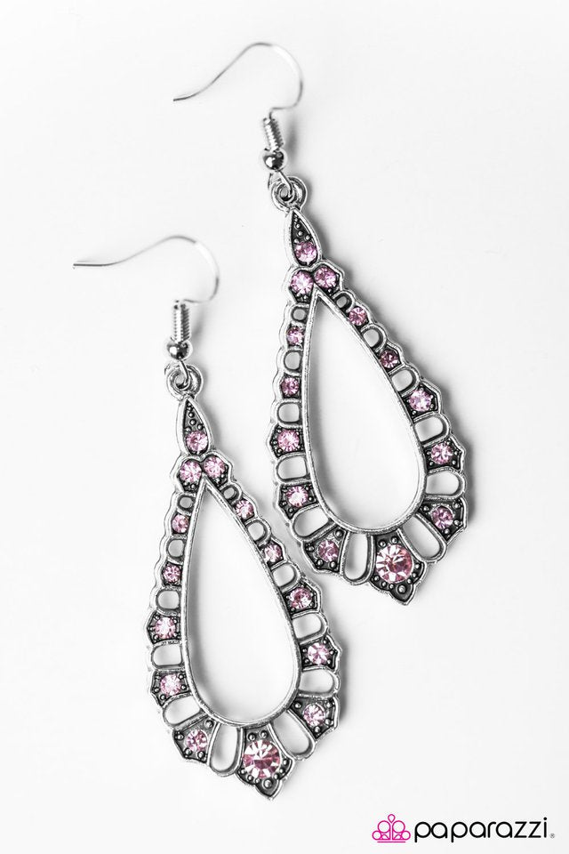 Paparazzi ♥ Girl Glam - Pink ♥ Earrings