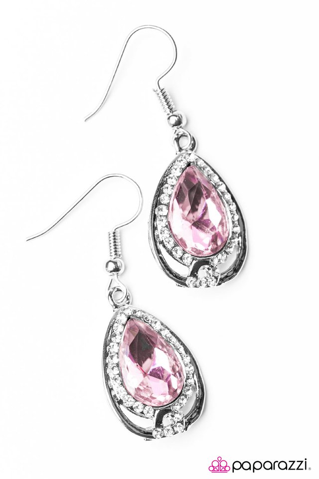 Paparazzi ♥ Anything Is POSH-ible! - Pink ♥ Earrings