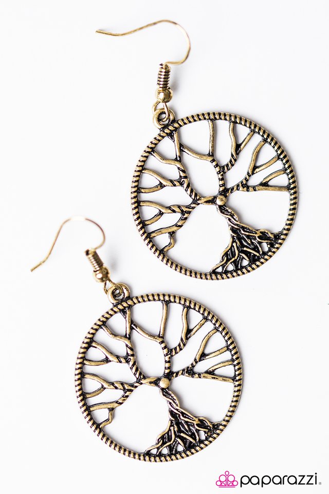 Paparazzi ♥ I WILLOW Survive - Brass ♥ Earrings