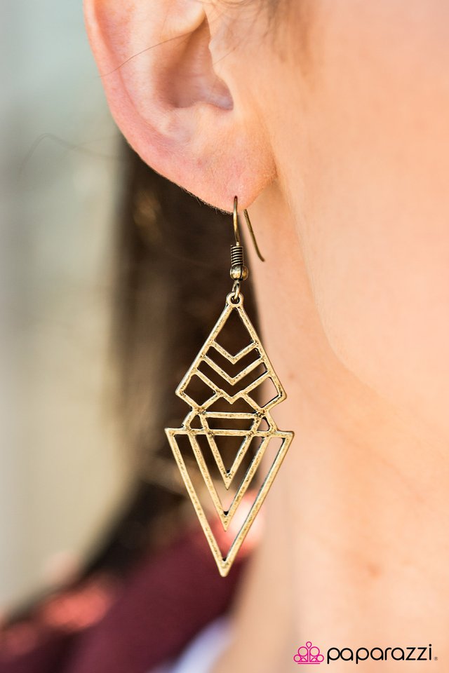 dont-feed-the-animals-brass-p5tr-brxx-050xx