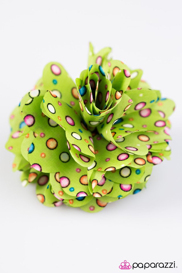 Paparazzi ♥ Party Like Its 1999 ♥ Hair Clip