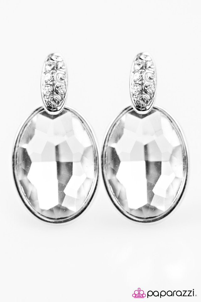 Paparazzi ♥ Come WALTZ May - White Post ♥ Post Earrings