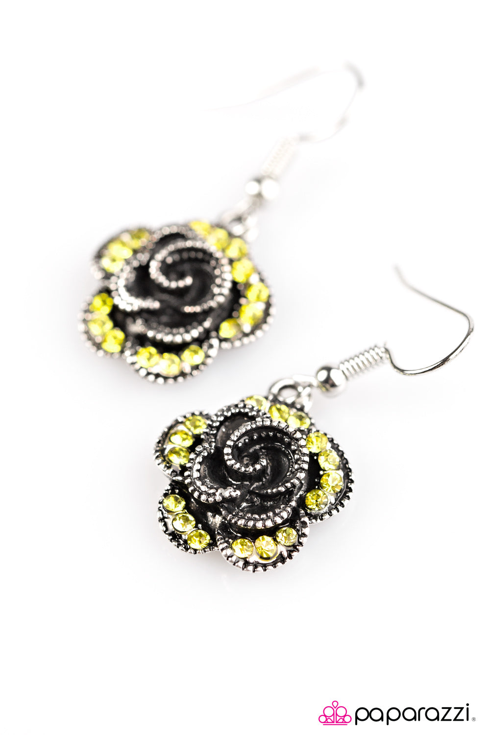Paparazzi ♥ Give Her Roses - Yellow ♥  Earrings